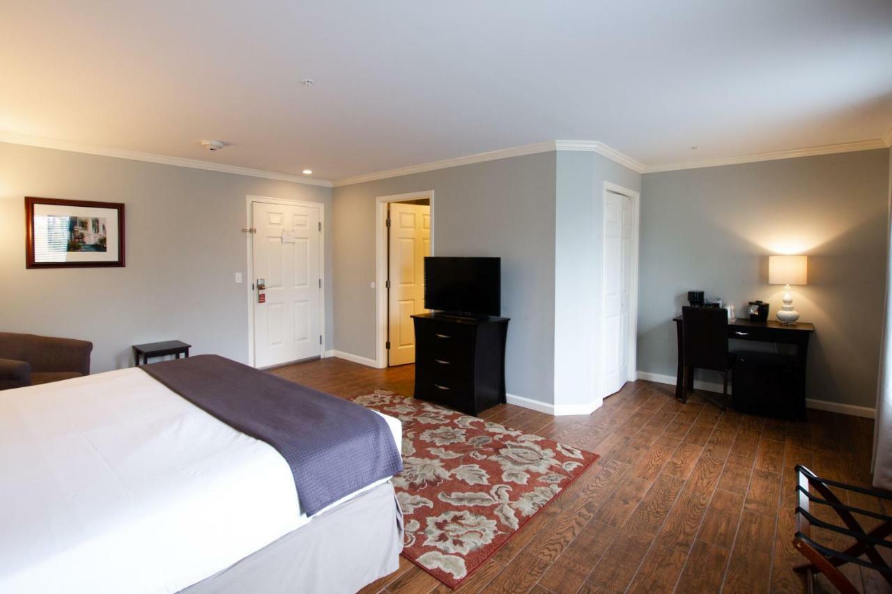The Dahlonega Square Hotel & Villas 외부 사진